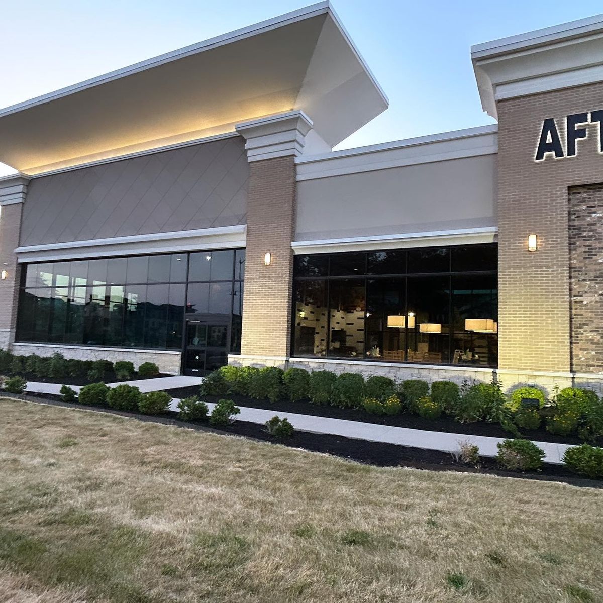 Commercial storefront landscaping